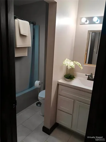 $385,000 | 2516 Ridgeview Drive, High Ridge, MO 63049