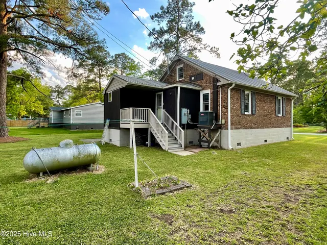 $249,000 | 442 Lamont Street, Belhaven, NC 27810