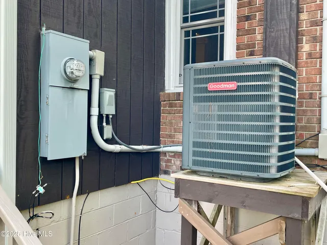 $249,000 | 442 Lamont Street, Belhaven, NC 27810