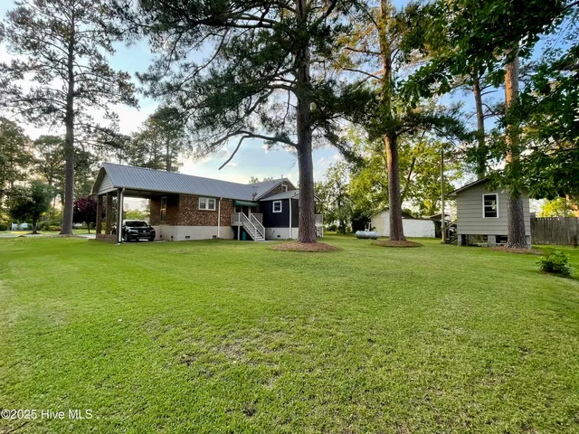 $249,000 | 442 Lamont Street, Belhaven, NC 27810
