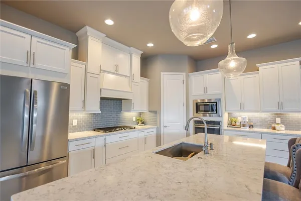 $5,500 | 11967 Southwest 32nd Lane, Gainesville, FL 32608