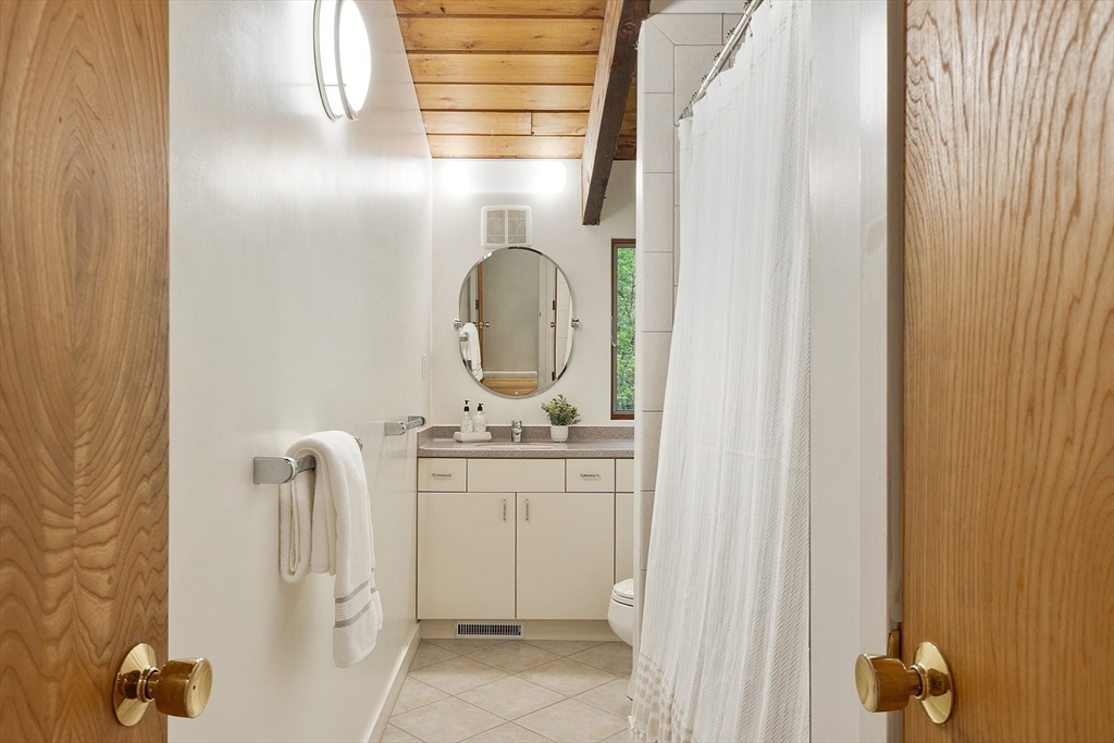 77 Temple Road Concord, MA 01742 - Photo 17 of 39