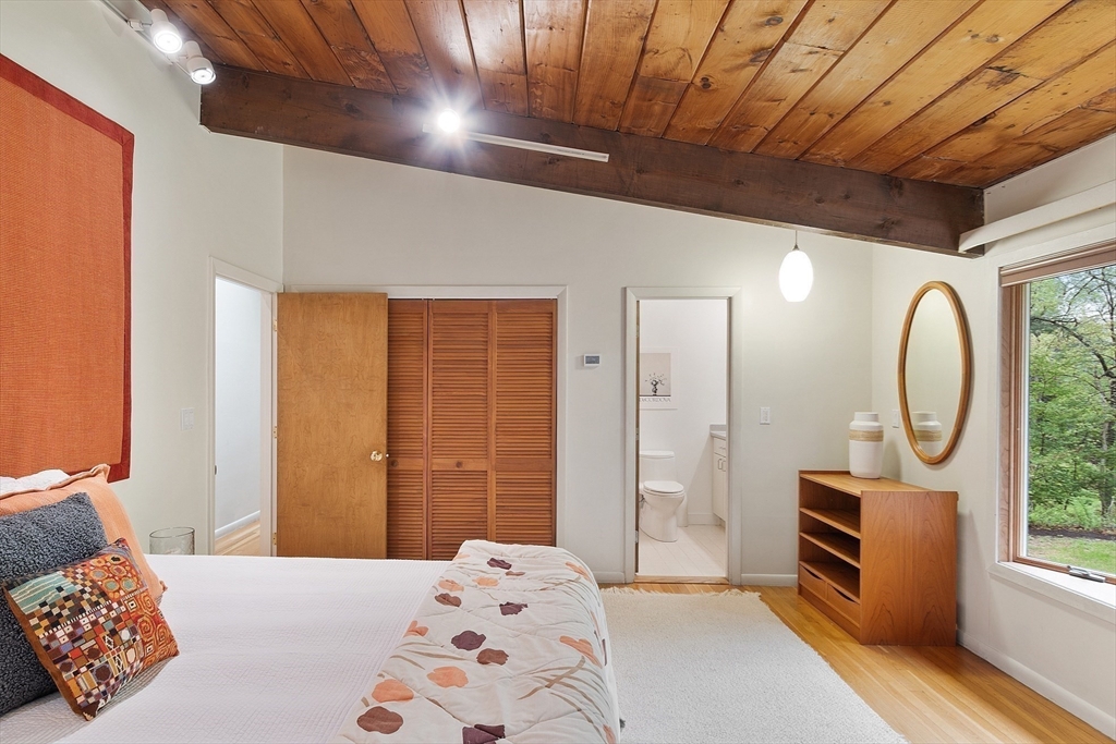 77 Temple Road Concord, MA 01742 - Photo 20 of 39