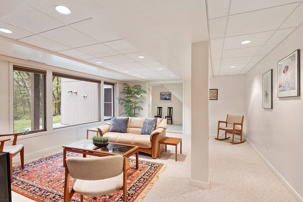 77 Temple Road Concord, MA 01742 - Photo 26 of 39