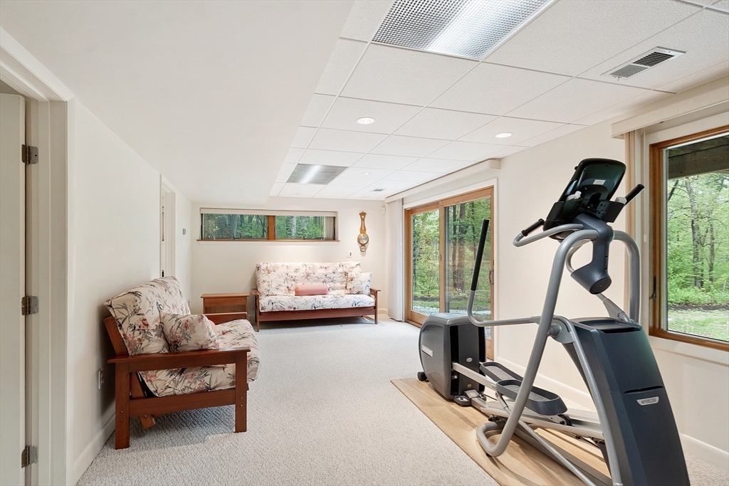 77 Temple Road Concord, MA 01742 - Photo 29 of 39