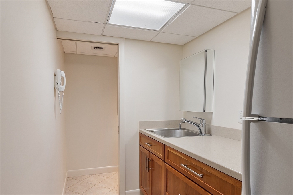 77 Temple Road Concord, MA 01742 - Photo 30 of 39