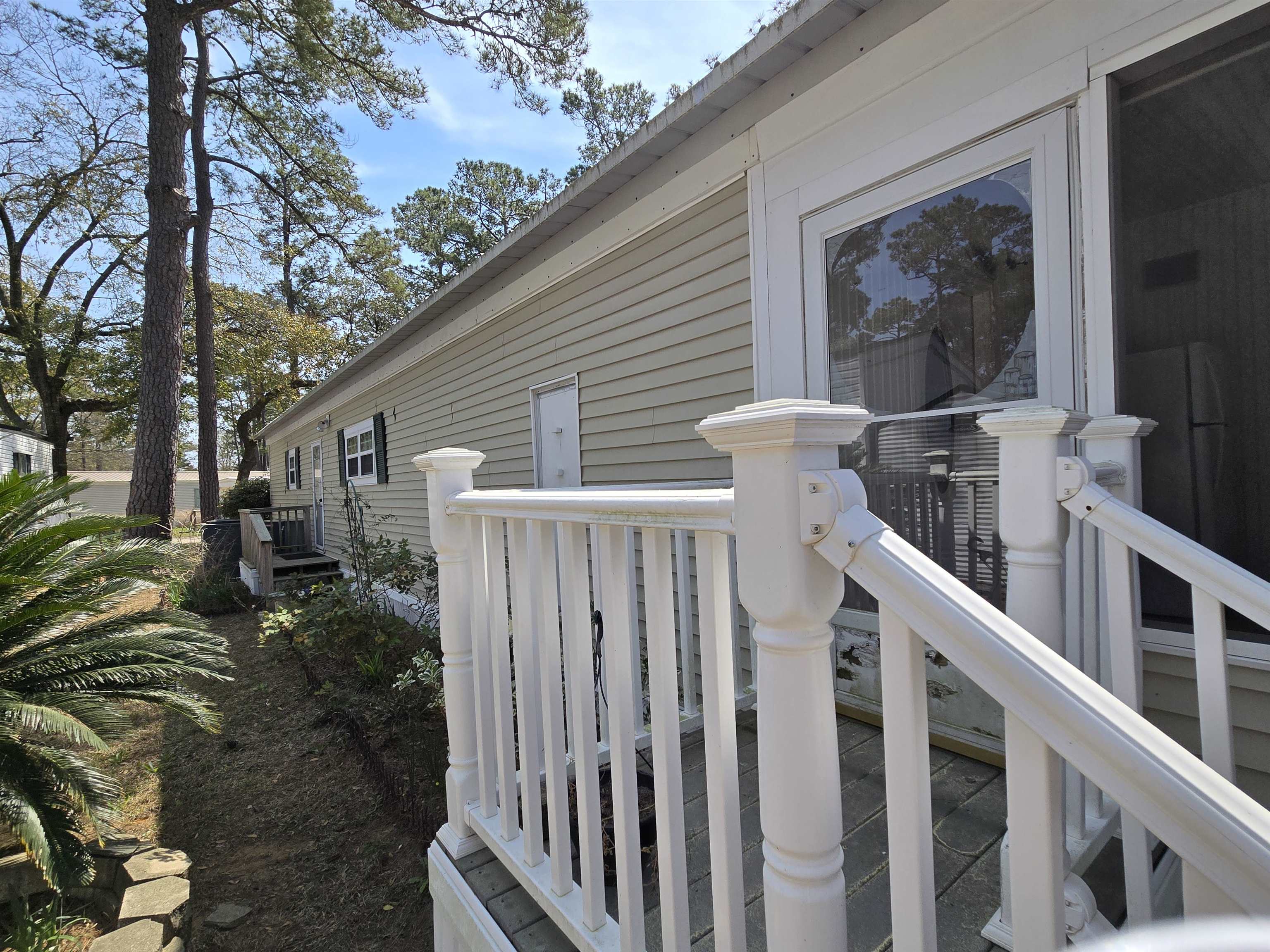 420 Delton Drive Murrells Inlet, SC 29576 - Photo 2 of 33
