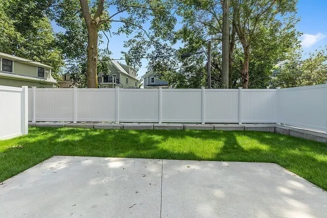 $7,650 | 24 Church Street, Unit 2, Wakefield, MA 01880