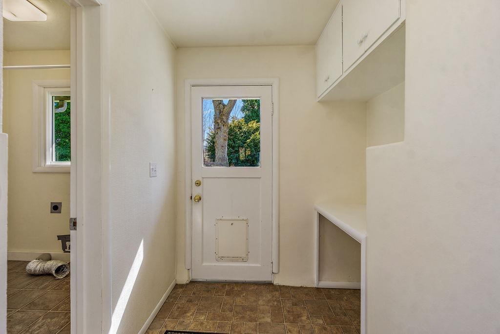 98 East Valley View Road Ashland, OR 97520 - Photo 15 of 35 Additional Photo