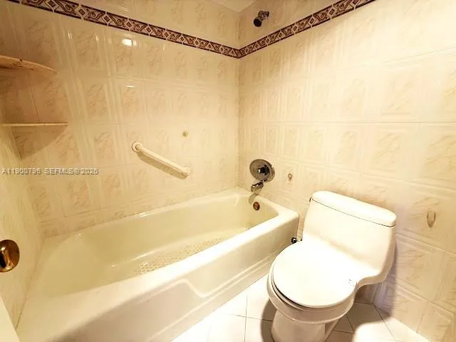 $2,700 | 20355 Northeast 34th Court, Unit 628, Aventura, FL 33180