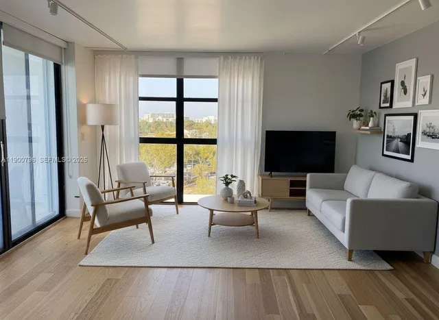 $2,700 | 20355 Northeast 34th Court, Unit 628, Aventura, FL 33180