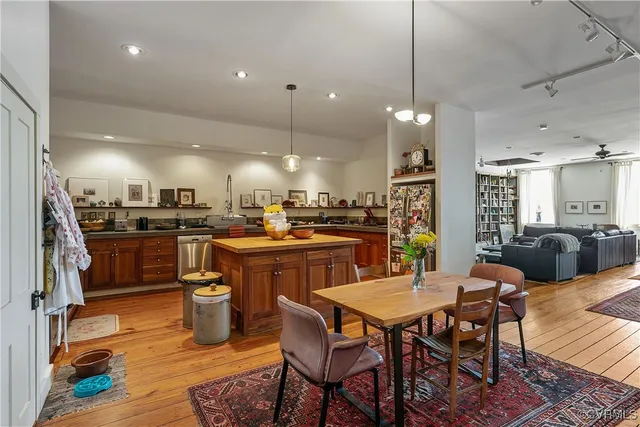 $850,000 | 22 North Sycamore Street, Petersburg, VA 23803