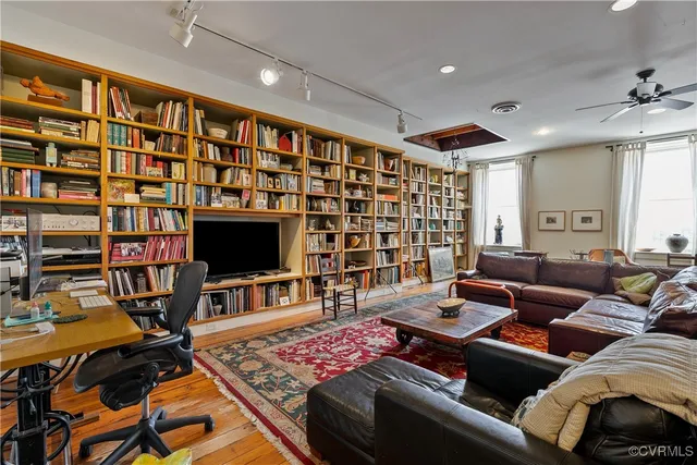 $850,000 | 22 North Sycamore Street, Petersburg, VA 23803