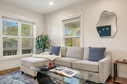 $500,000 | 2702 Crest Avenue, Unit 1, Austin, TX 78702