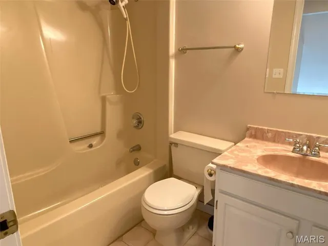 $245,000 | 2148 Stone Gate Drive, Dupo, IL 62239