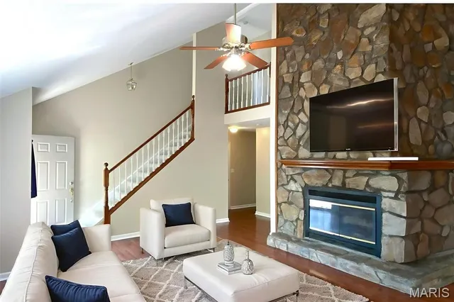 $245,000 | 2148 Stone Gate Drive, Dupo, IL 62239