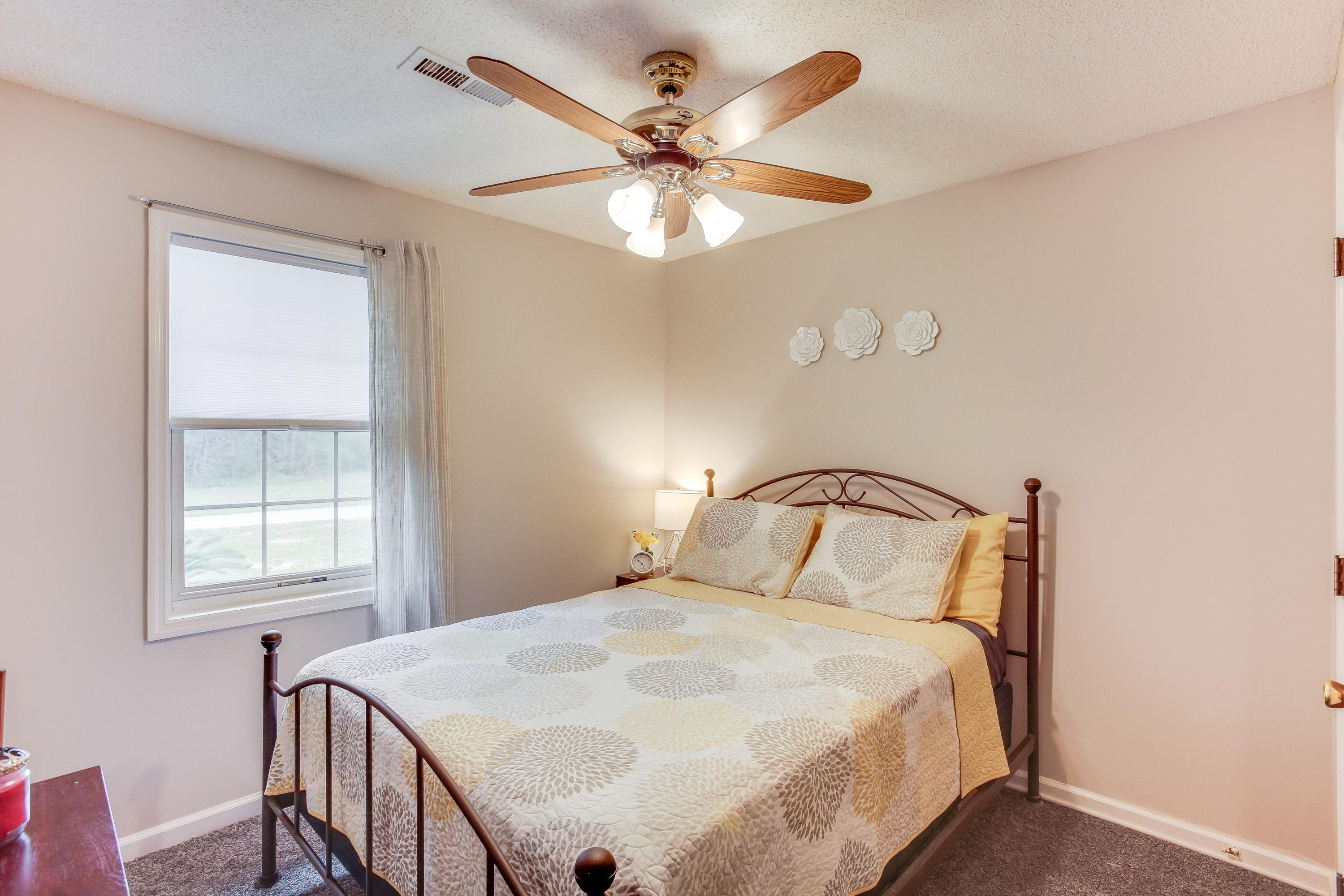299 South Metts Street St. George, SC 29477 - Photo 11 of 14 9H6B2891
