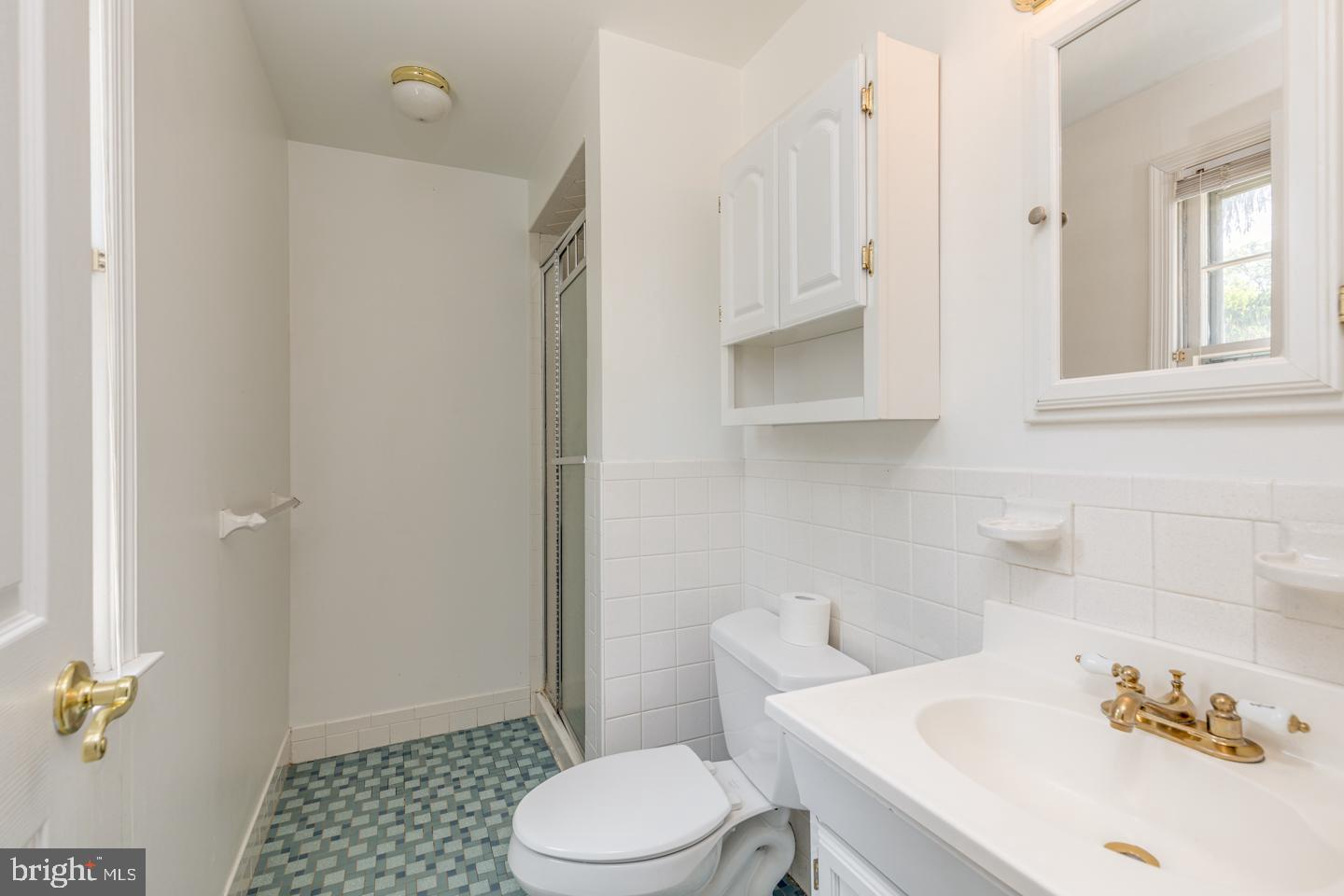 7 Cohasset Lane Cherry Hill, NJ 08003 - Photo 34 of 56 2nd FLoor Primary Bath