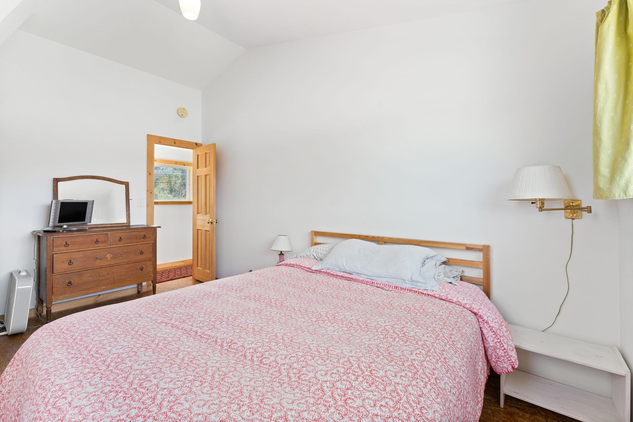 310 Worcester Road Calais, VT 05648 - Photo 15 of 37