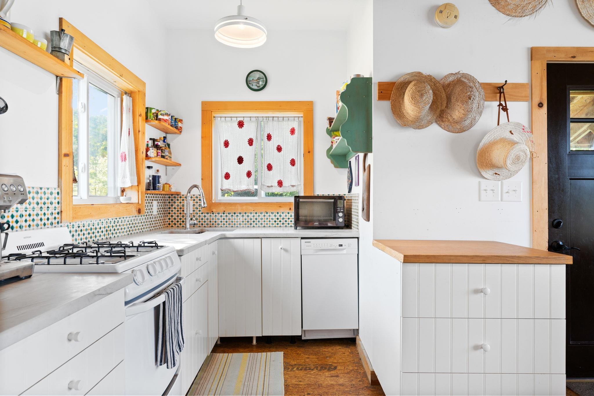 310 Worcester Road Calais, VT 05648 - Photo 3 of 37