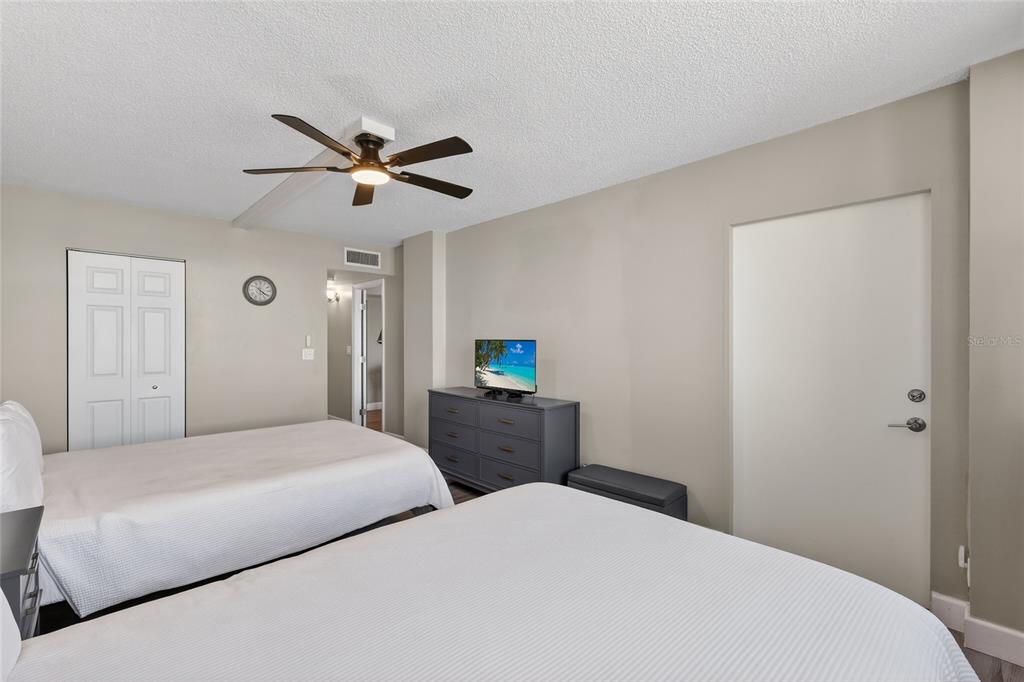 5855 Midnight Pass Road, Unit 408 Sarasota, FL 34242 - Photo 16 of 52