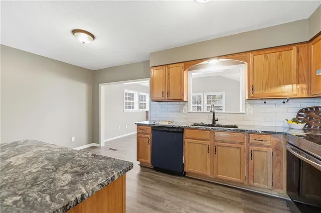 $296,000 | 109 Northeast 1st St Terrace, Blue Springs, MO 64014