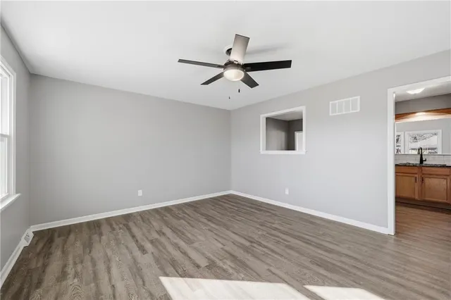 $296,000 | 109 Northeast 1st St Terrace, Blue Springs, MO 64014