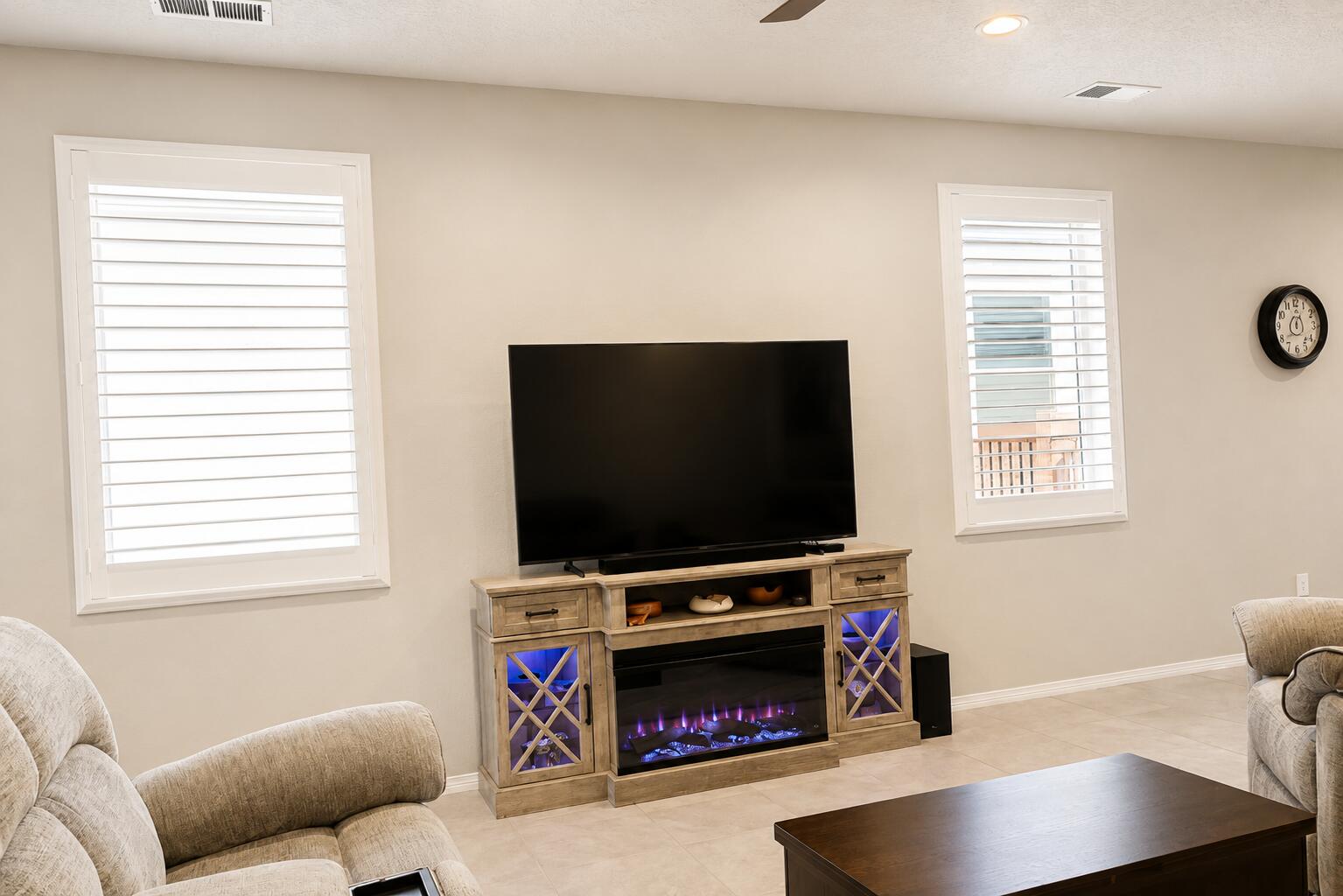 3196 Tazanita Loop Southeast Rio Rancho, NM 87124 - Photo 6 of 32 Gallery Image 6