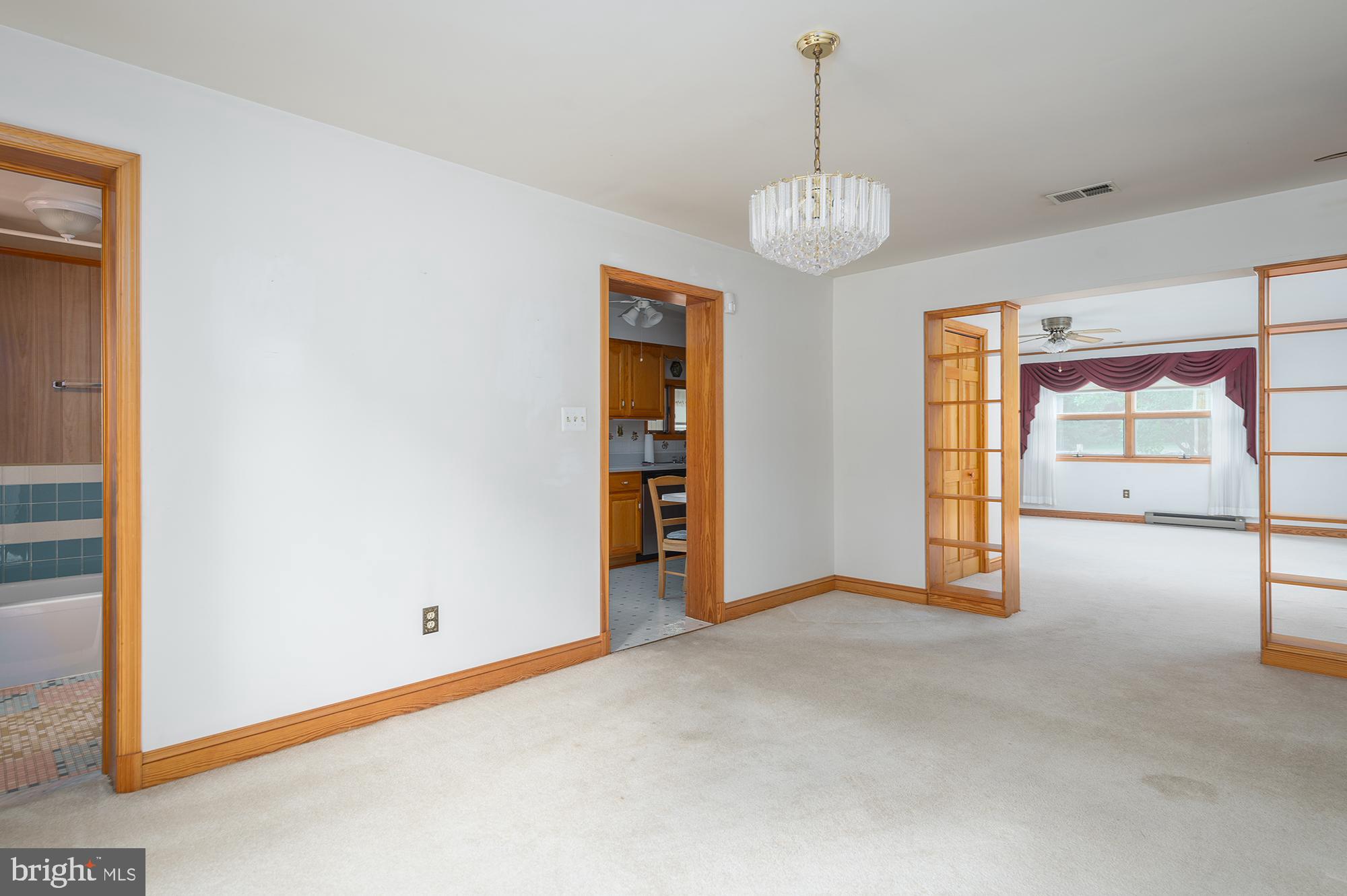 5615 Cullum Road White Marsh, MD 21162 - Photo 6 of 28 Dining room