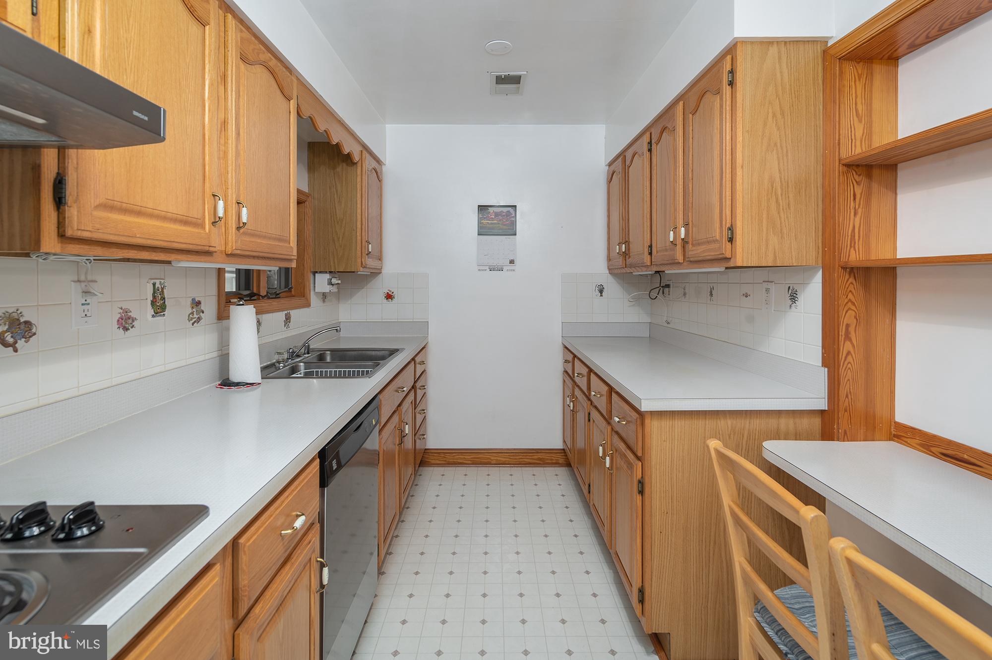 5615 Cullum Road White Marsh, MD 21162 - Photo 9 of 28 Gallery Image 9