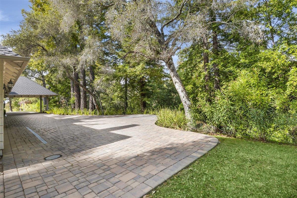 22293 Old Logging Road Los Gatos, CA 95033 - Photo 50 of 66 Gallery Image 50