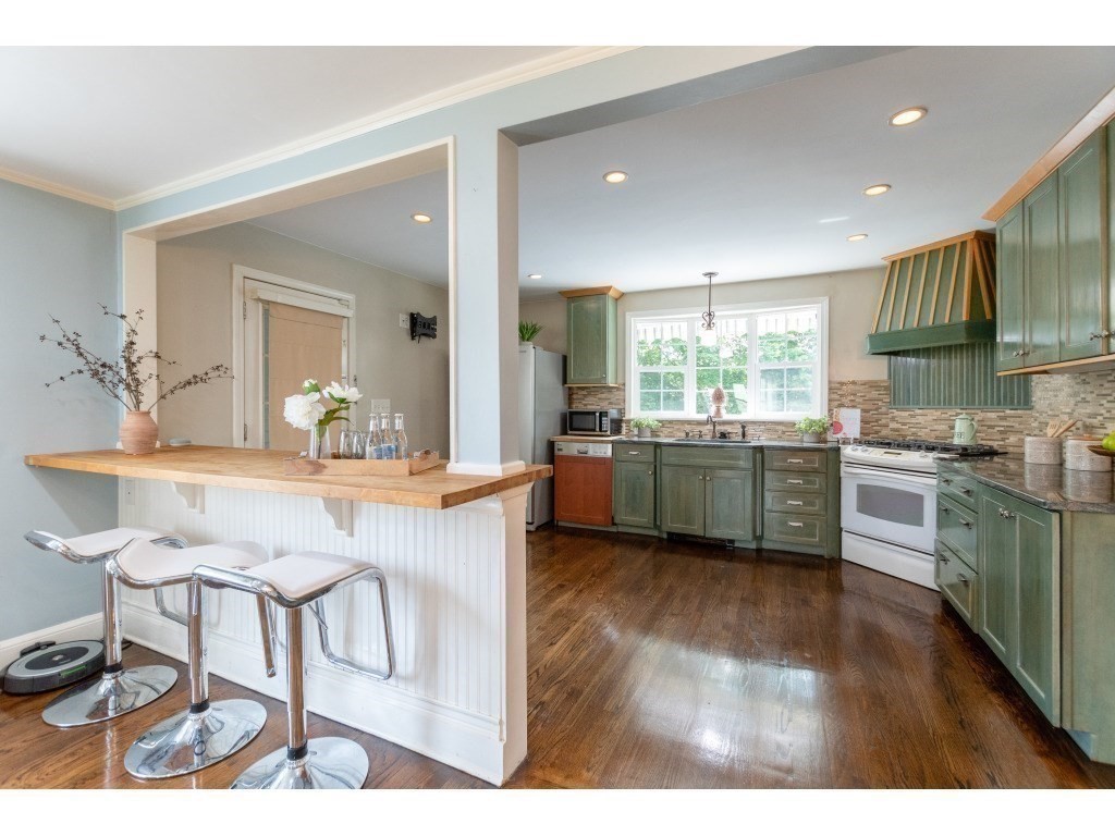 4 Myopia Road Stoneham, MA 02180 - Photo 12 of 42