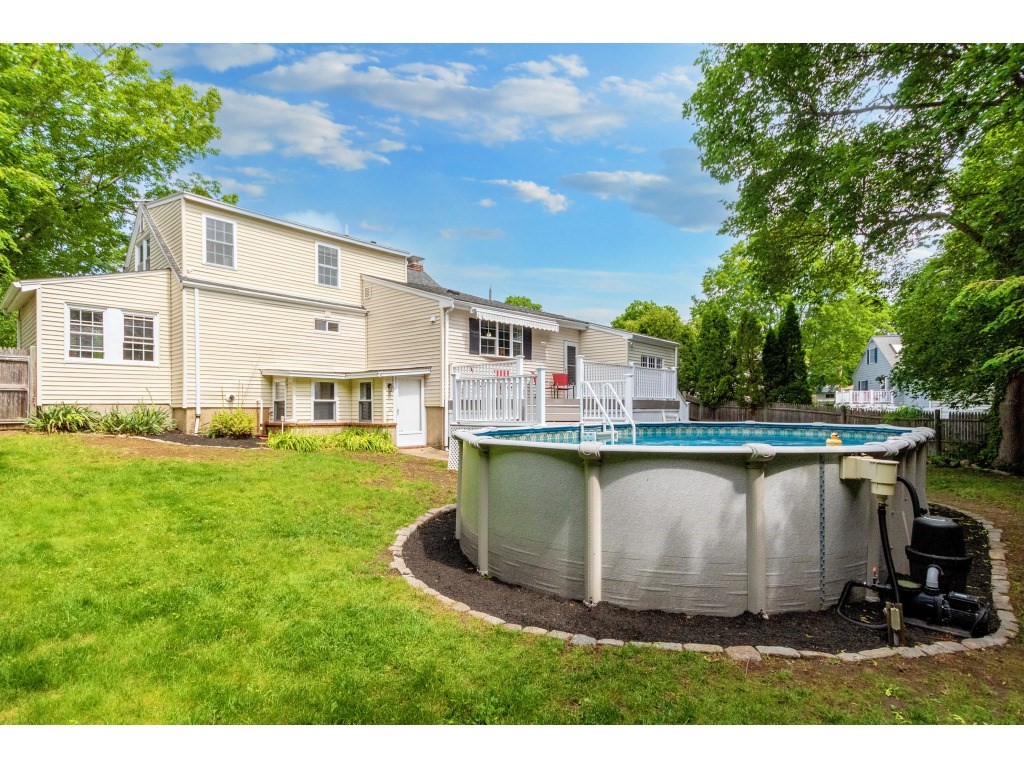 4 Myopia Road Stoneham, MA 02180 - Photo 4 of 42