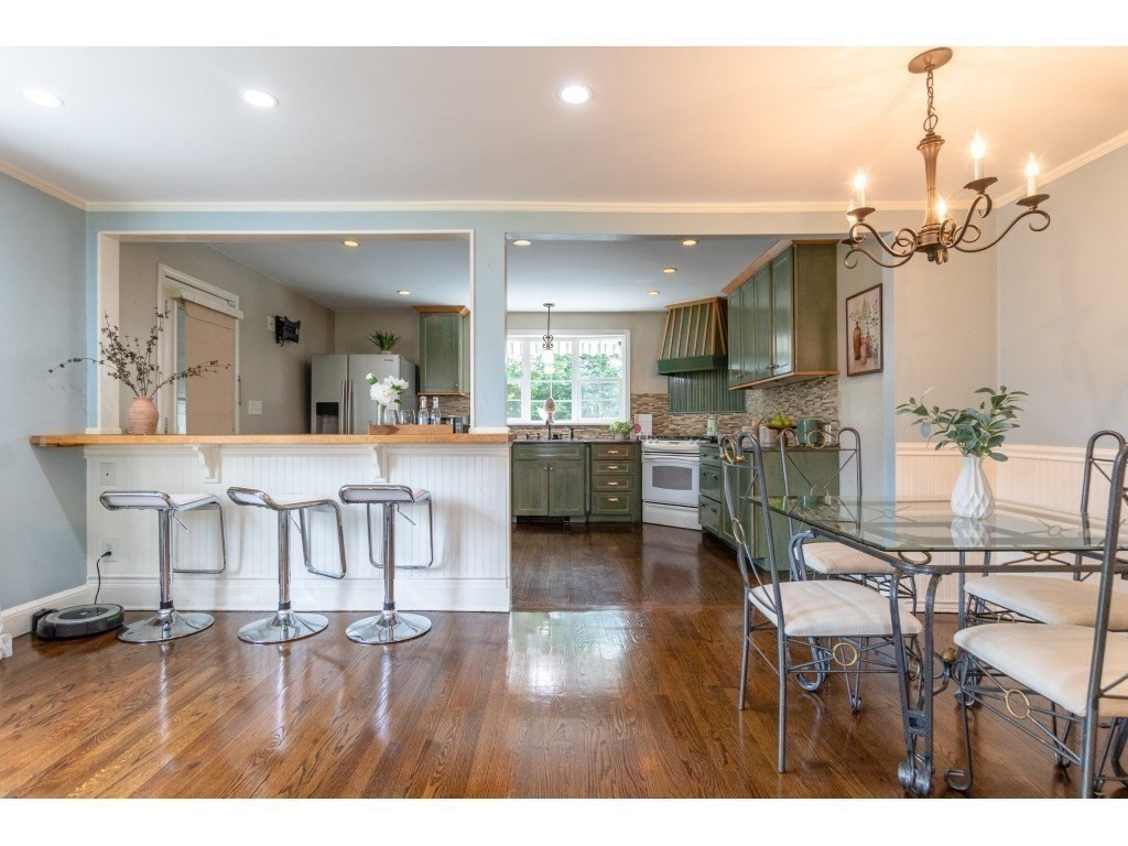 4 Myopia Road Stoneham, MA 02180 - Photo 9 of 42