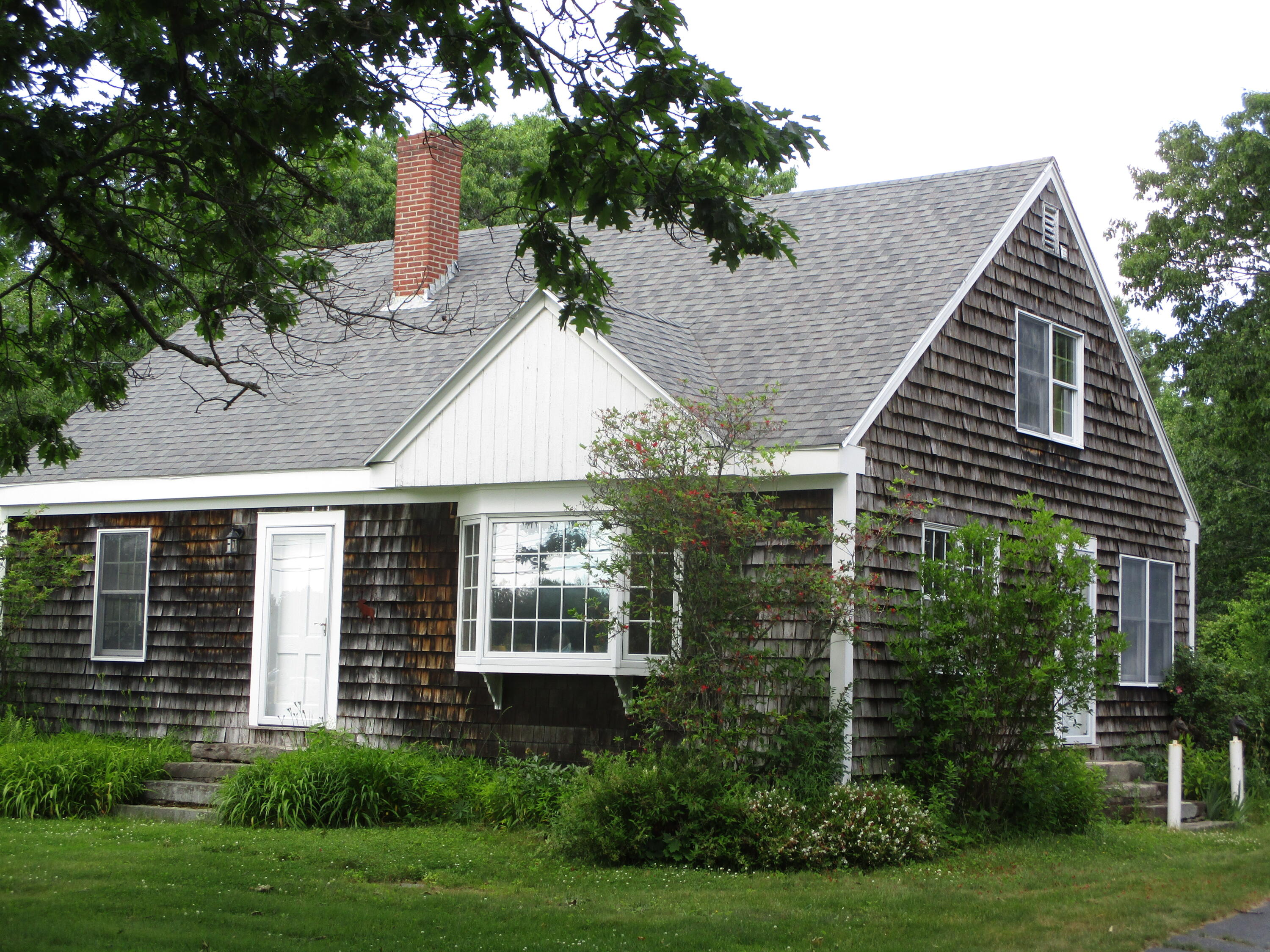 57 North Road Yarmouth, ME 04096 - Photo 3 of 28 IMG_2489