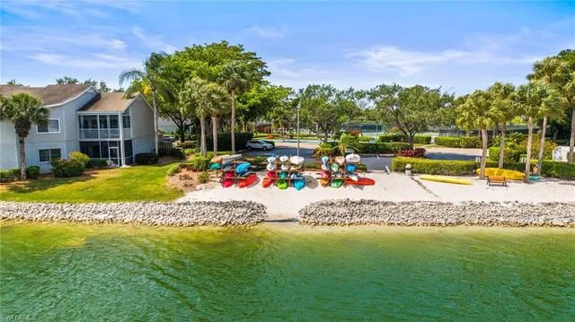 a view of a house with a big yard
