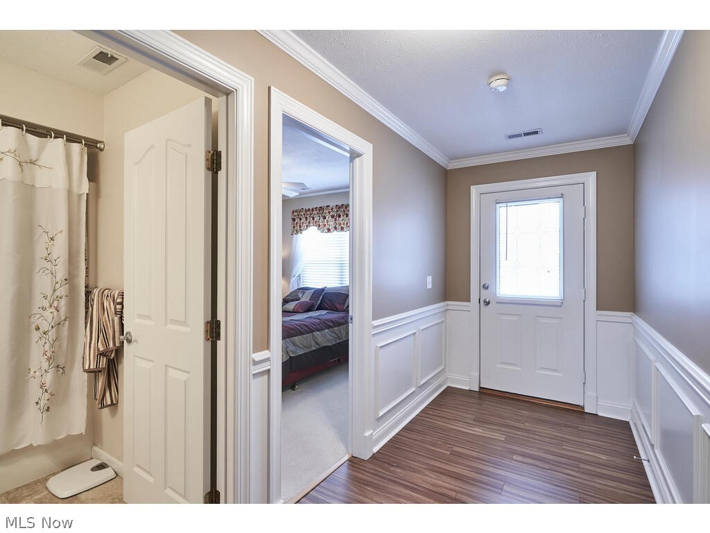 753 Rivers Edge Lane, Unit 14 Painesville, OH 44077 - Photo 11 of 27 Gallery Image 11