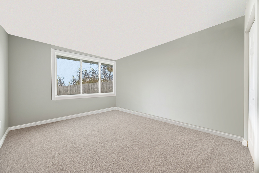 9512 Birch Avenue Mokena, IL 60448 - Photo 11 of 17 an empty room with windows