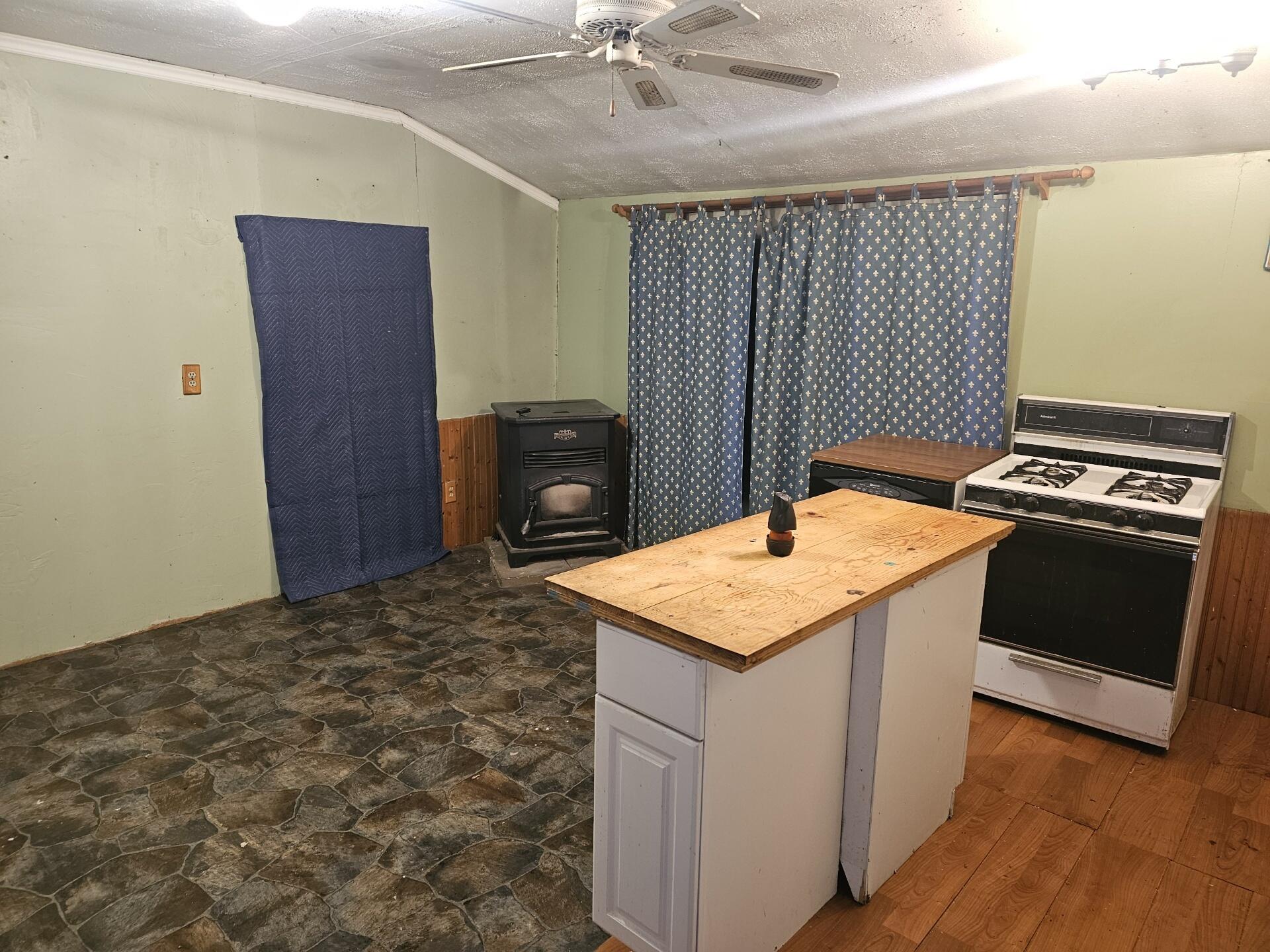 12339 Hetherton Road Johannesburg, MI 49751 - Photo 3 of 11 123_1 5