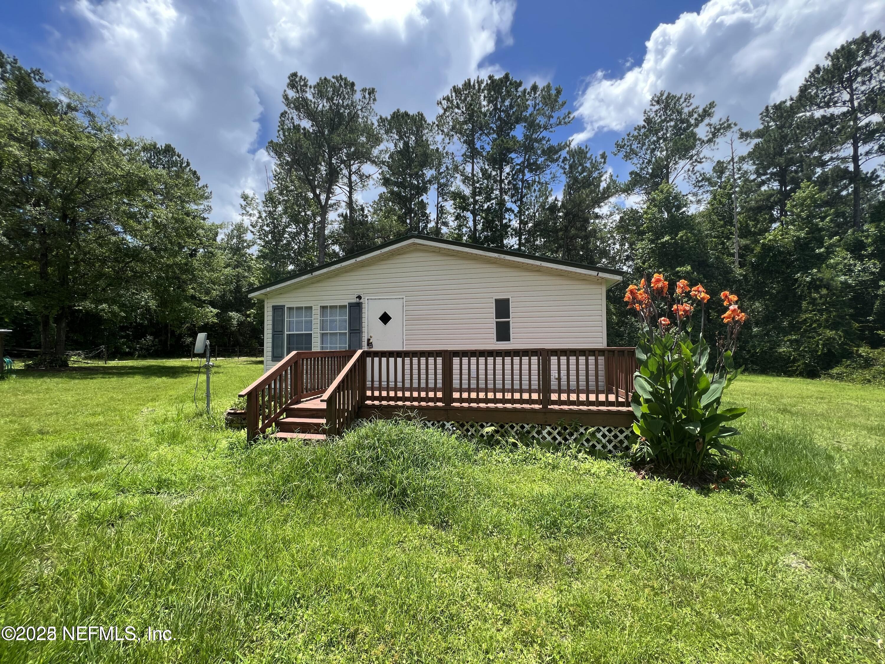 134 Bardin Estates Circle Palatka, FL 32177 - Photo 14 of 14 20220602160325702753000000-o