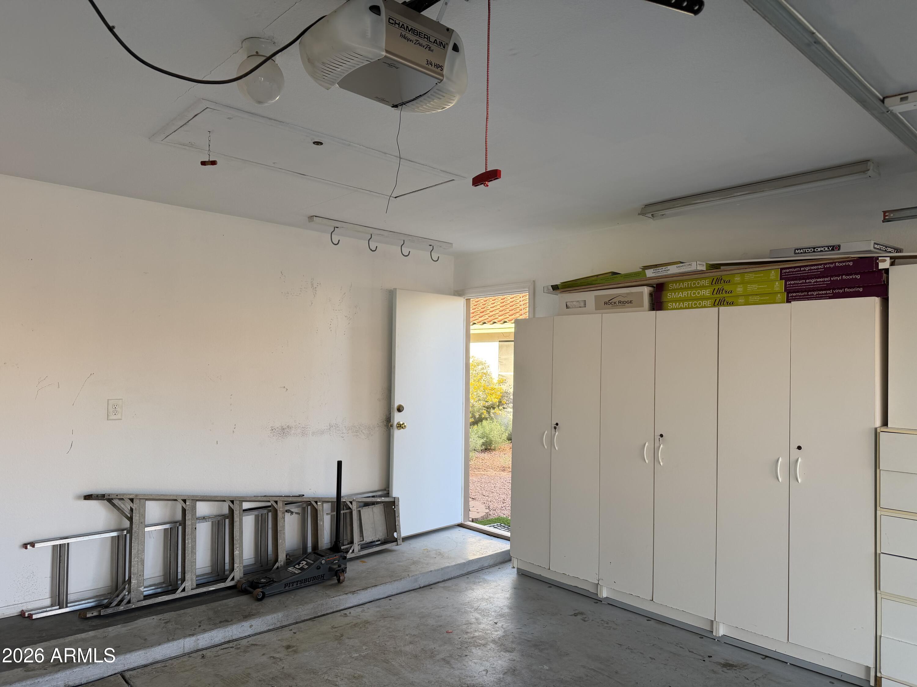 473 West Smoke Tree Road Gilbert, AZ 85233 - Photo 32 of 41 a view of an empty room with a window