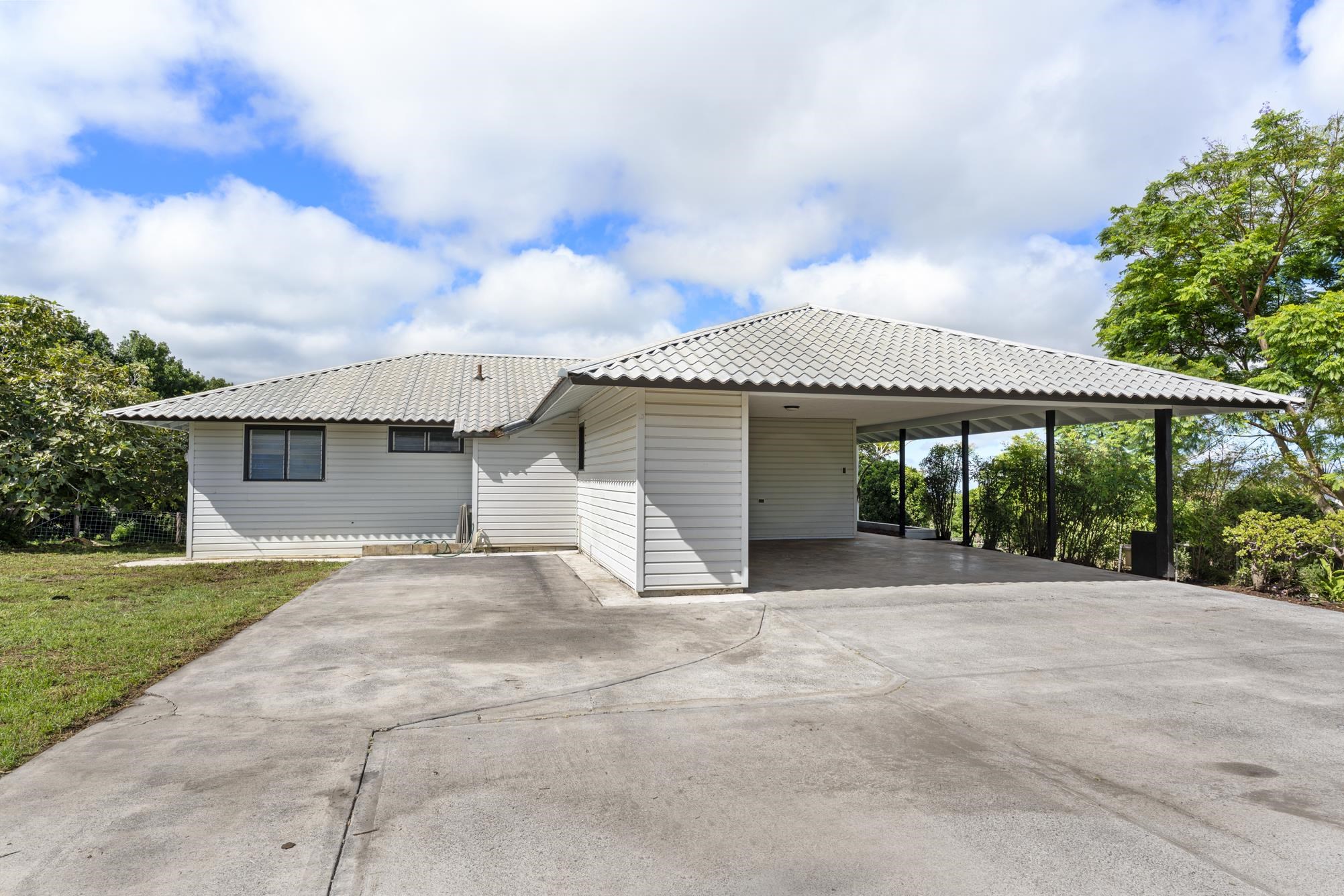 230 Pulehuiki Road, Unit B Kula, HI 96790 - Photo 8 of 45