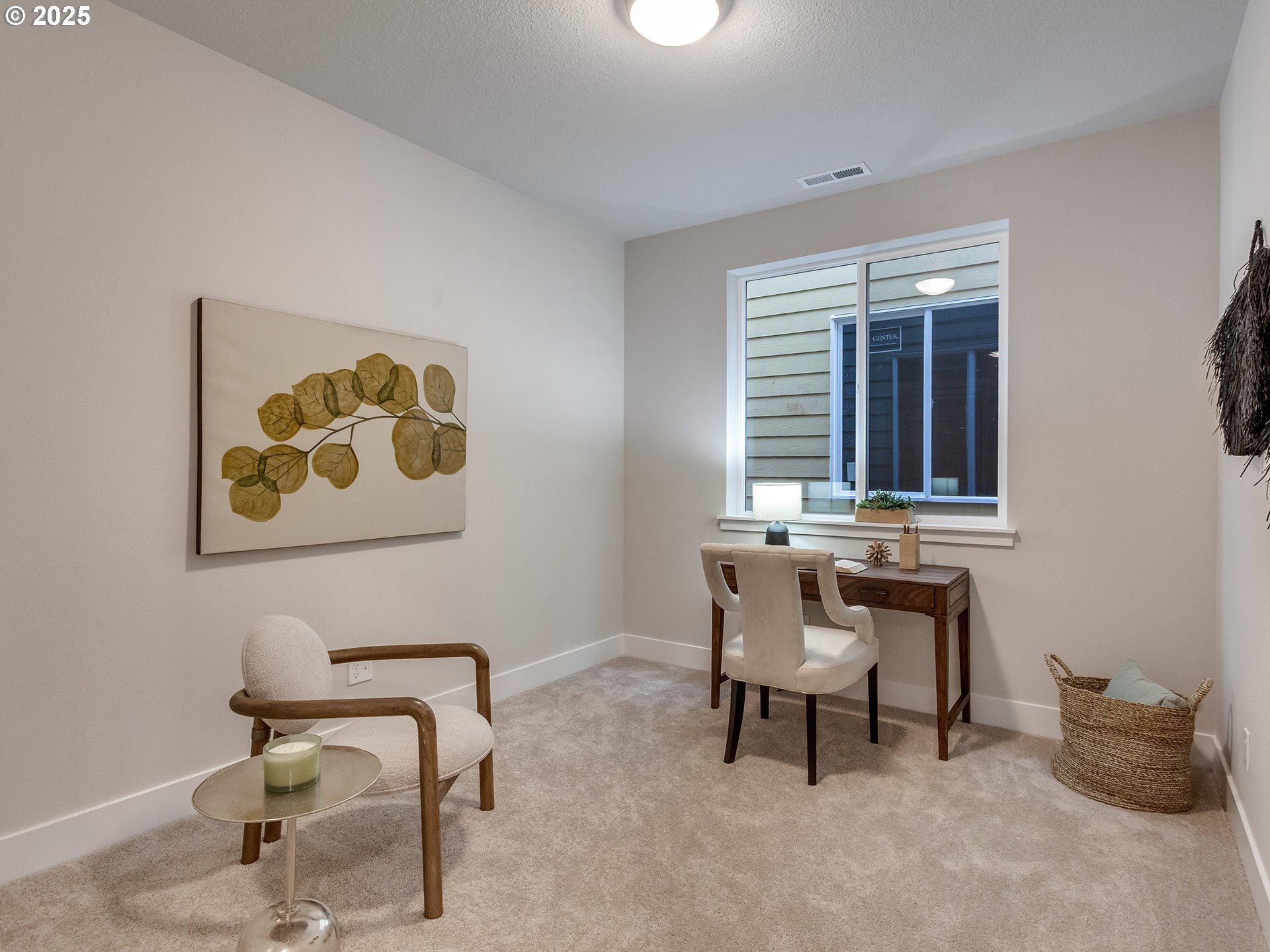 13866 Southwest 174th Avenue Tigard, OR 97140 - Photo 16 of 45 Dining Area