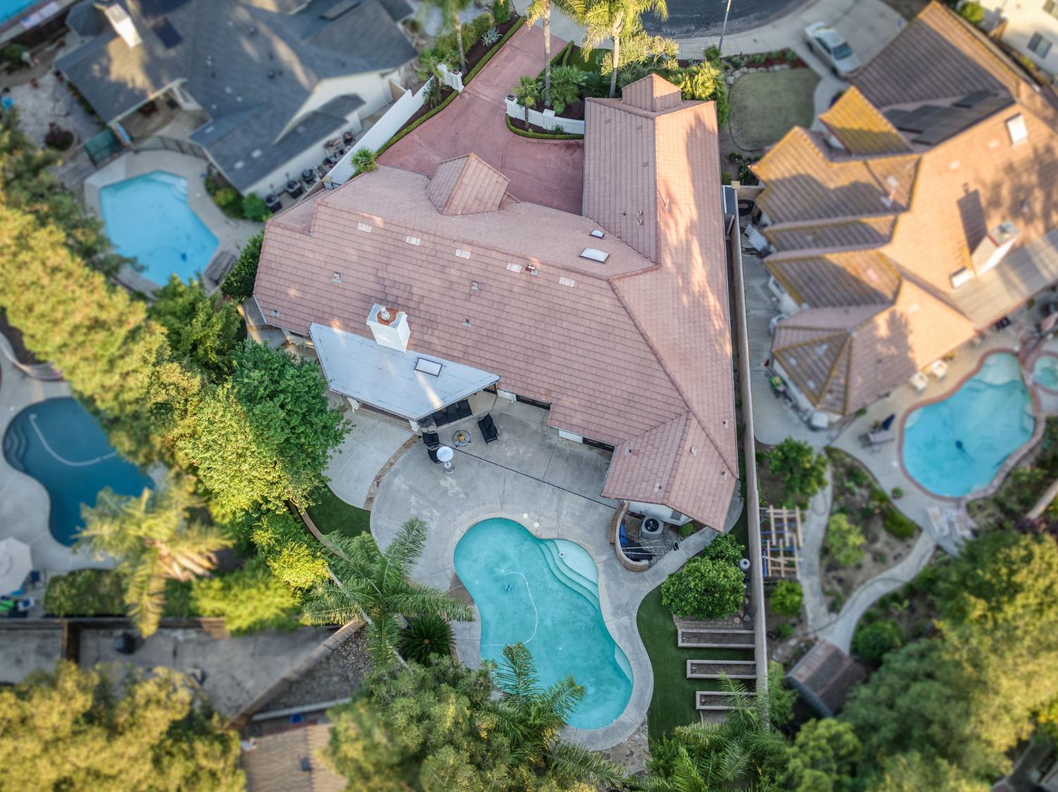 601 Decatur Avenue Clovis, CA 93611 - Photo 58 of 62 an aerial view of a house with a yard