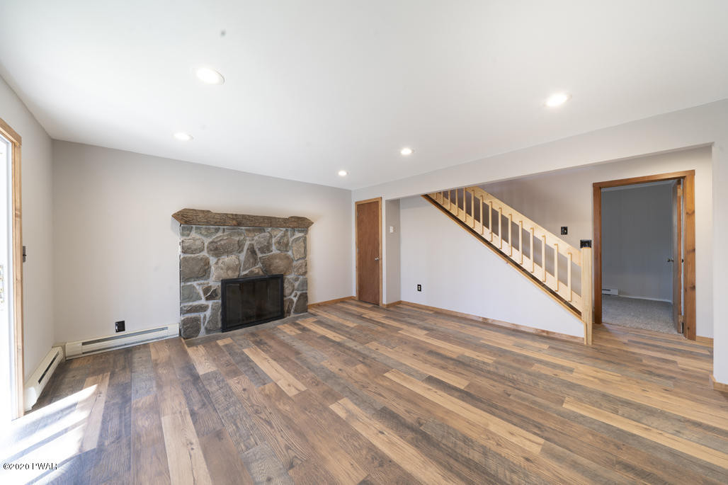 25 Ledge Road Lakeville, PA 18438 - Photo 12 of 30
