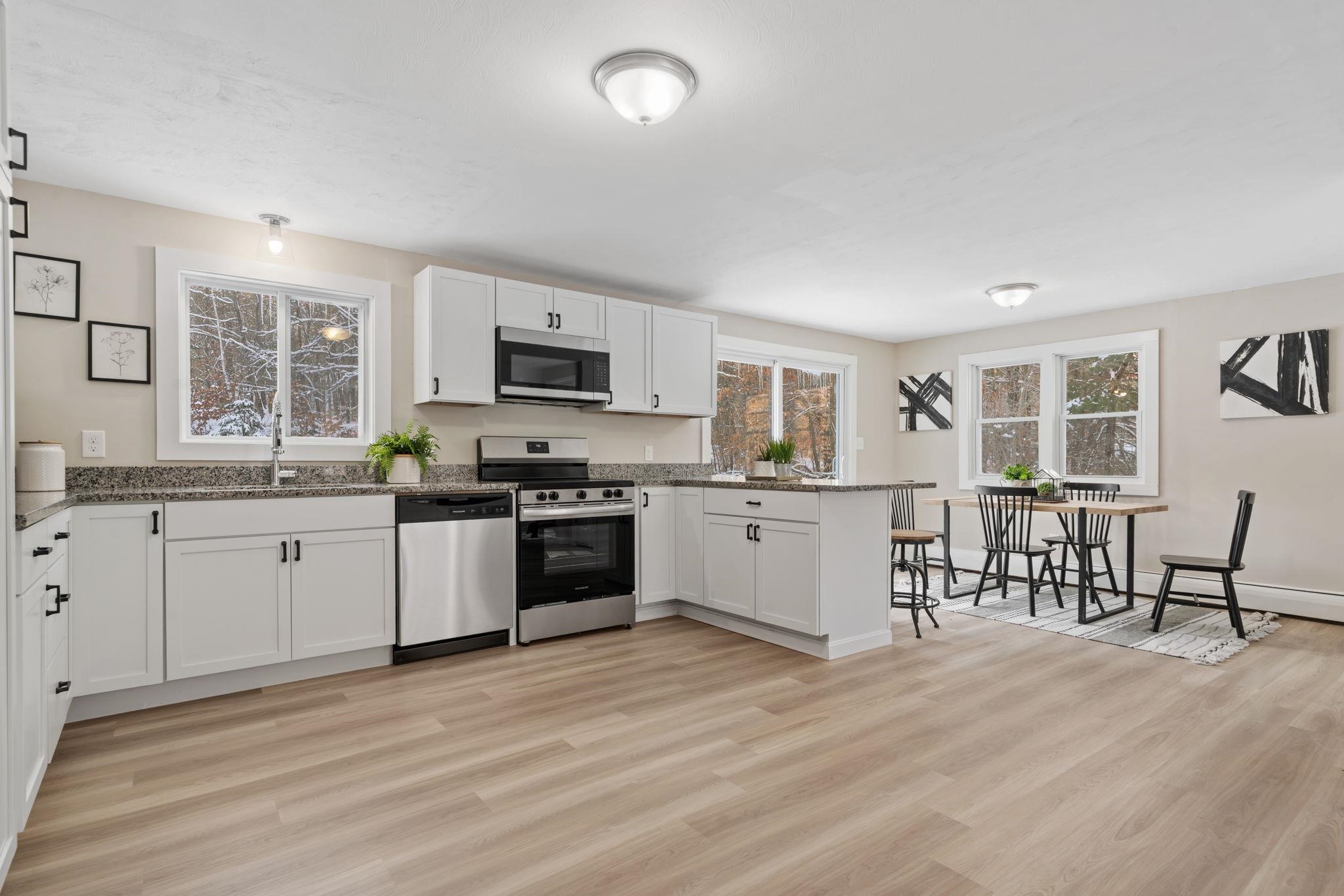 222 Milton Road Rochester, NH 03868 - Photo 7 of 51