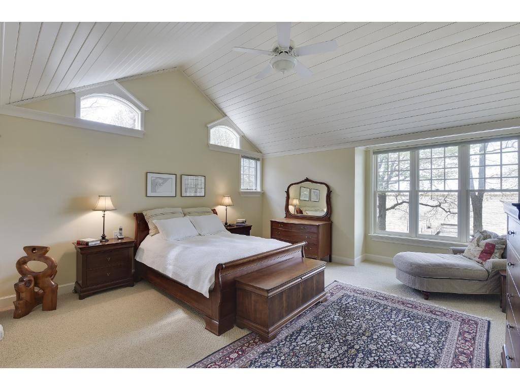 3320 Robinson Bay Road Deephaven, MN 55391 - Photo 11 of 24