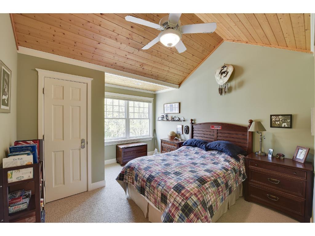 3320 Robinson Bay Road Deephaven, MN 55391 - Photo 14 of 24