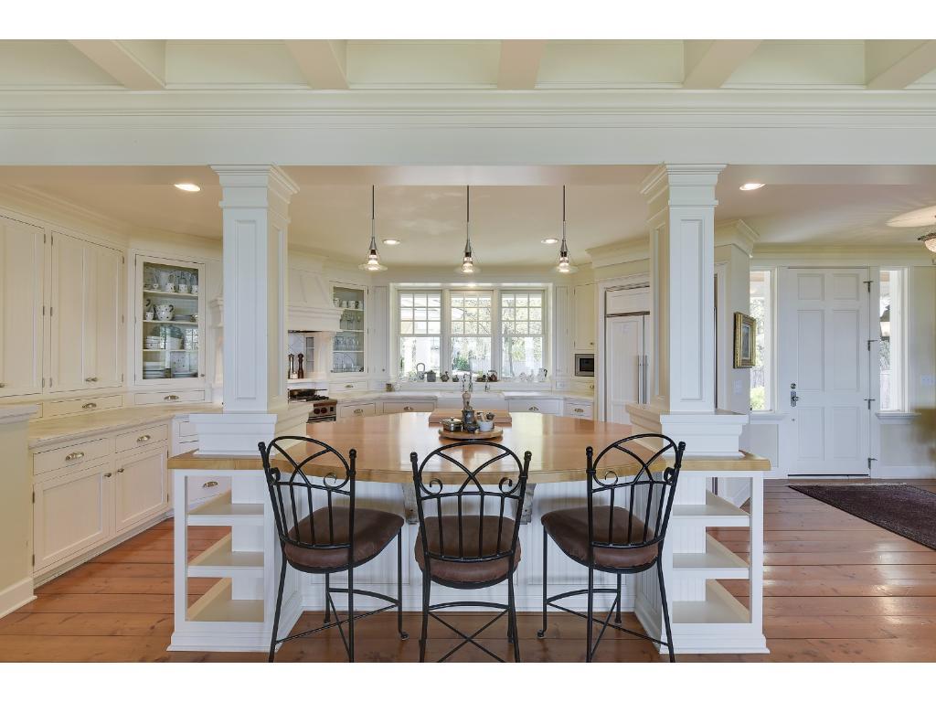 3320 Robinson Bay Road Deephaven, MN 55391 - Photo 7 of 24