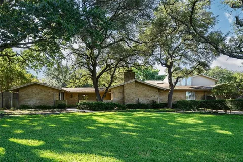 $2,375,000 | 11241 Russwood Circle, Dallas, TX 75229